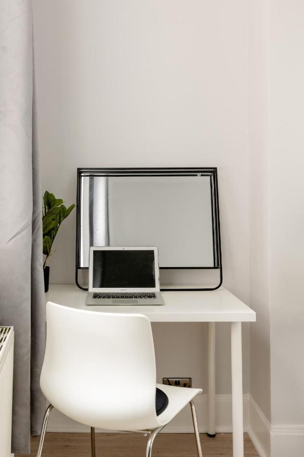 Lovely 2 Bedroom In West Hampstead, Apartament